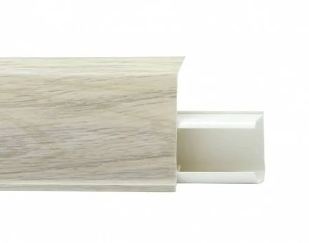 Пластиковый плинтус Royce №526 Дуб Орегон (55х23х2200мм) в Тольятти