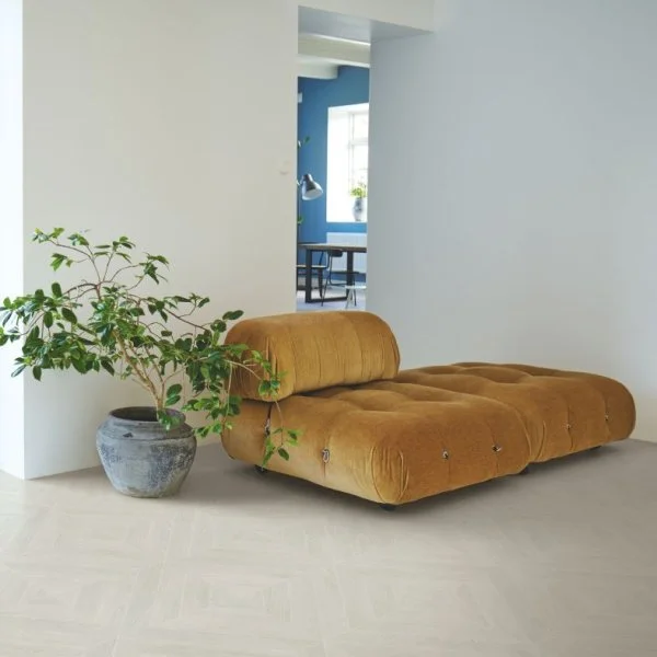 Ламинат Pergo Chevron 12 Pro Дуб Морозный Патинированный L1254-04157 в Тольятти