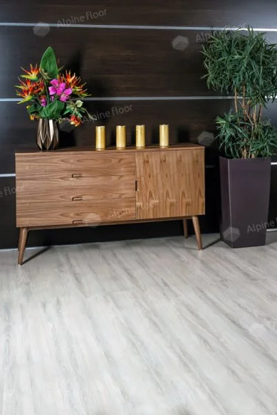 Кварц-виниловая плитка Alpine Floor Easy Line Дуб Снежный ЕСО 3-14 3 мм. 43 класс в Тольятти