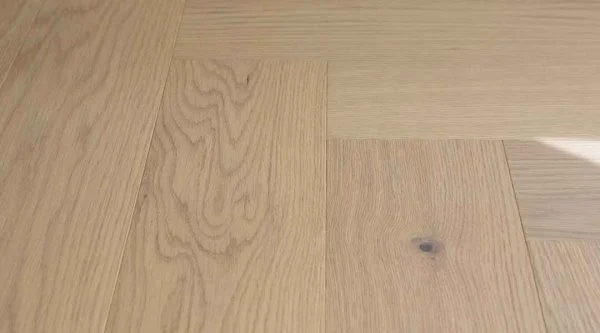 Паркетная доска Auswood Travel Herringbone Oak Malta в Тольятти