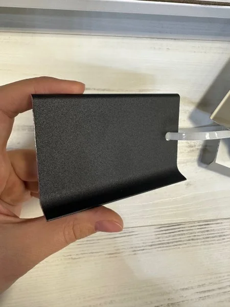 Алюминиевый плинтус Bonkeel ПЛ80 515л Черный (78,5х11,2х2500мм) в Тольятти