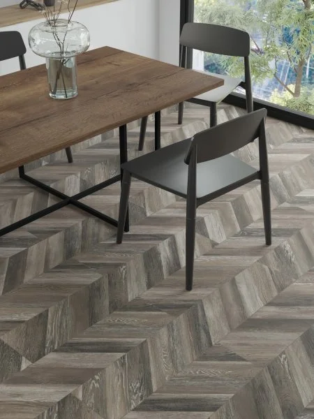 Ламинат Egger PRO 8/33 4V Large Дуб Кестинкорт Шоколад левая EPL240F4CL в Тольятти