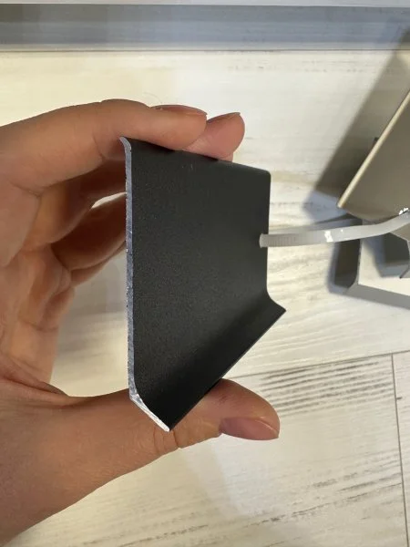 Алюминиевый плинтус Bonkeel ПЛ80 515л Черный (78,5х11,2х2500мм) в Тольятти